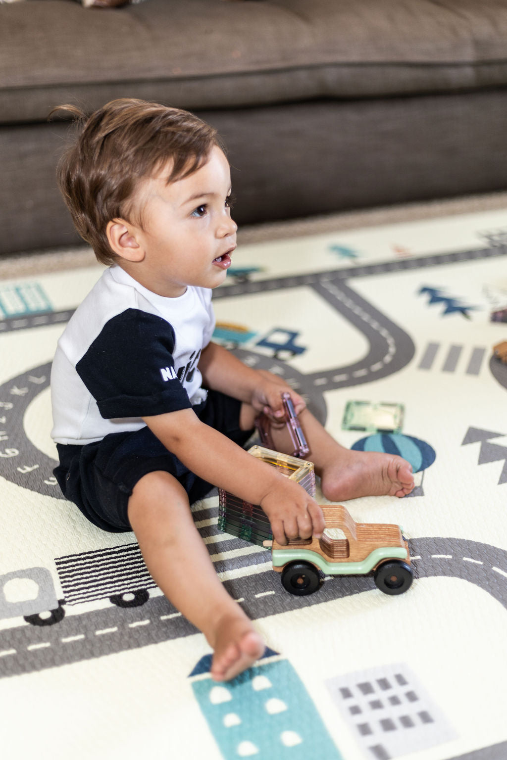 World Map and Car Track Play Mat (Medium Size)