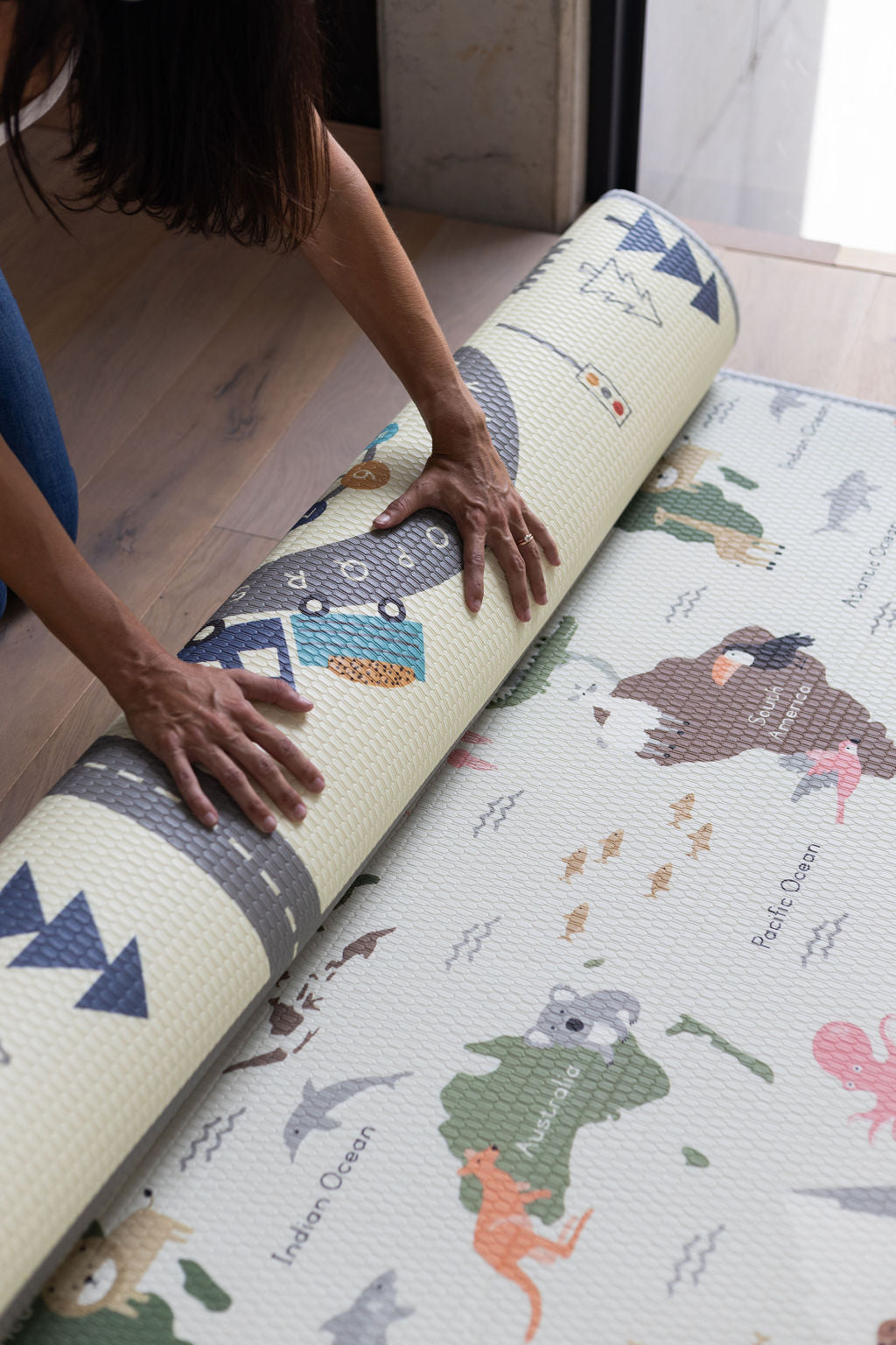 Large World Map & Road Play Mat