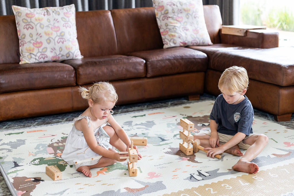 Large World Map & Grey Brush Stroke Play Mat