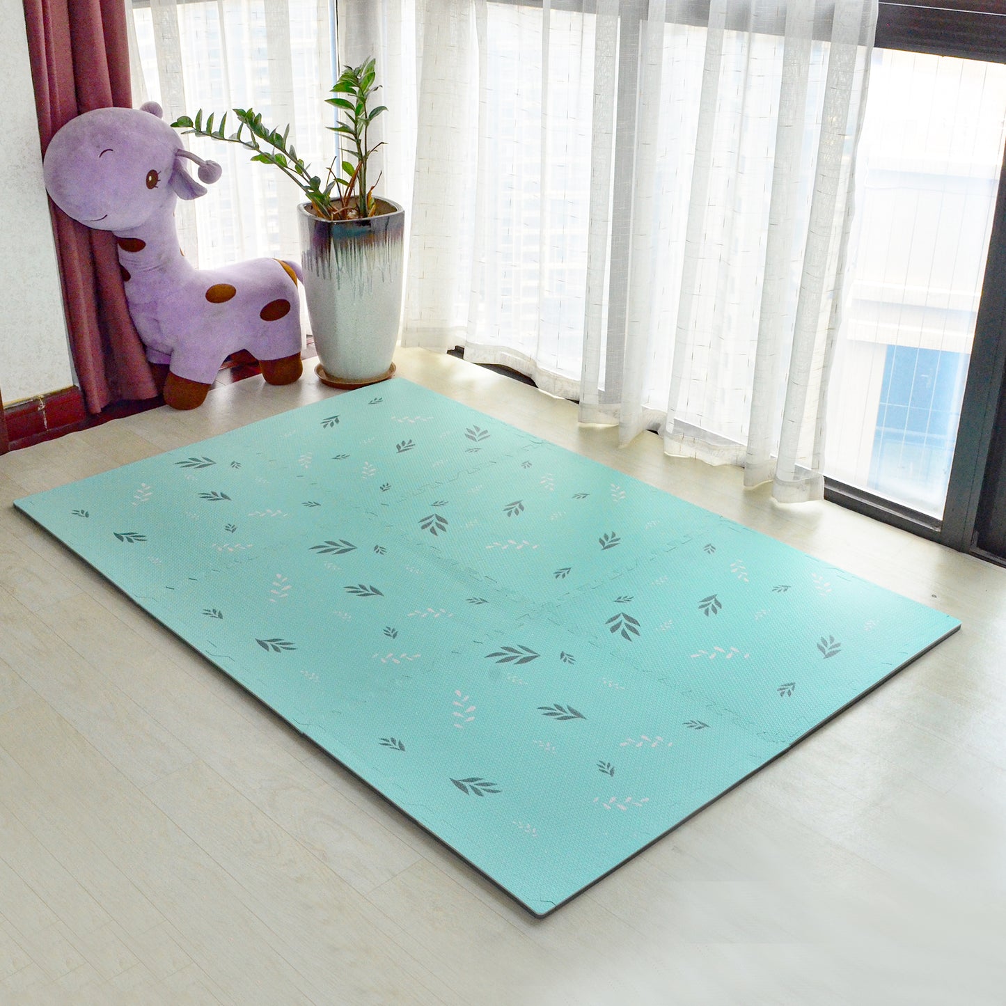 Magical Mint with leaves play mat